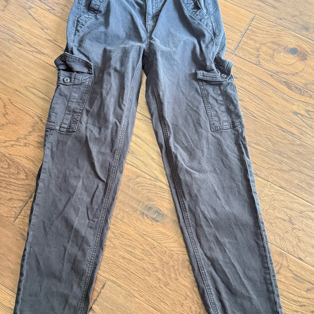 American Eagle Outfitters Gray Cargo Jeans Relaxed Fit